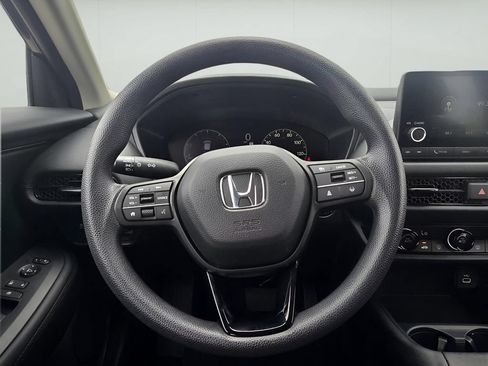 Used 2025 Honda HR-V LX image 13
