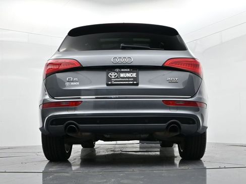 Used 2017 Audi Q5 2.0T Premium Plus w/ Technology Package image 37