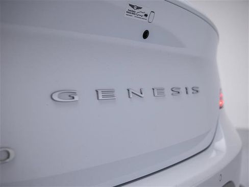 New 2026 Genesis G70 2.5T Prestige image 17