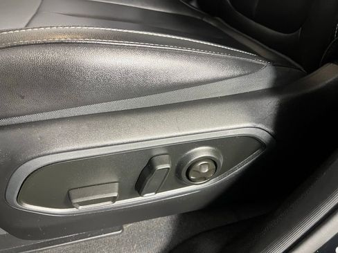 Used 2023 Jeep Grand Cherokee L Limited w/ Trailer Tow Group (B) image 25