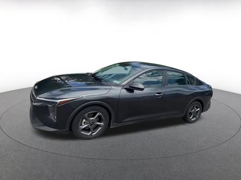 Used 2025 Kia K4 FWD image 9