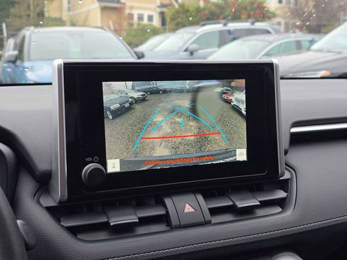 Used 2024 Toyota RAV4 XLE image 23