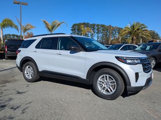 New 2026 Ford Explorer Active w/ Active Comfort Package video 2