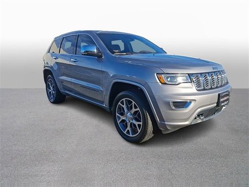 Used 2020 Jeep Grand Cherokee Overland image 3