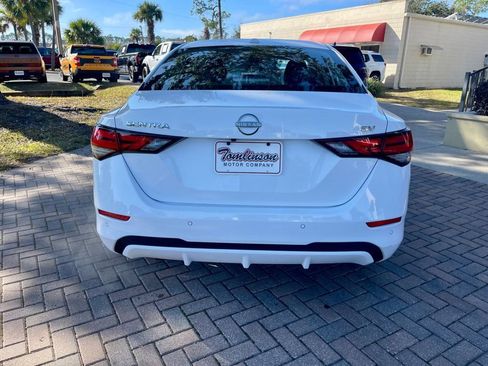 Used 2024 Nissan Sentra SV image 4