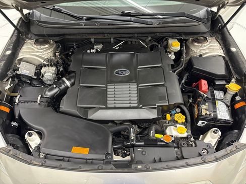 Used 2015 Subaru Outback 3.6R Limited AWD/4WD image 10