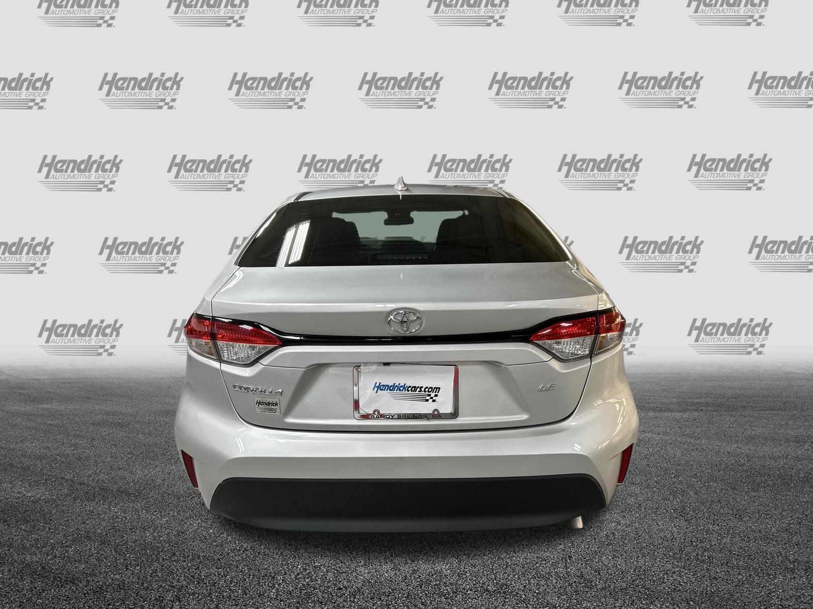 Used 2025 Toyota Corolla LE FWD image 9