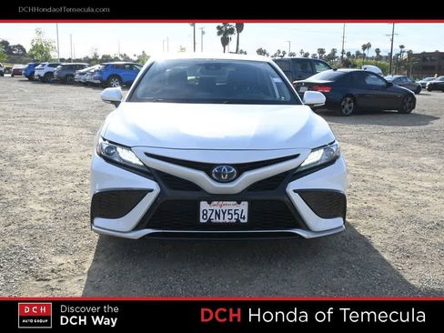 Used 2021 Toyota Camry XSE image 2
