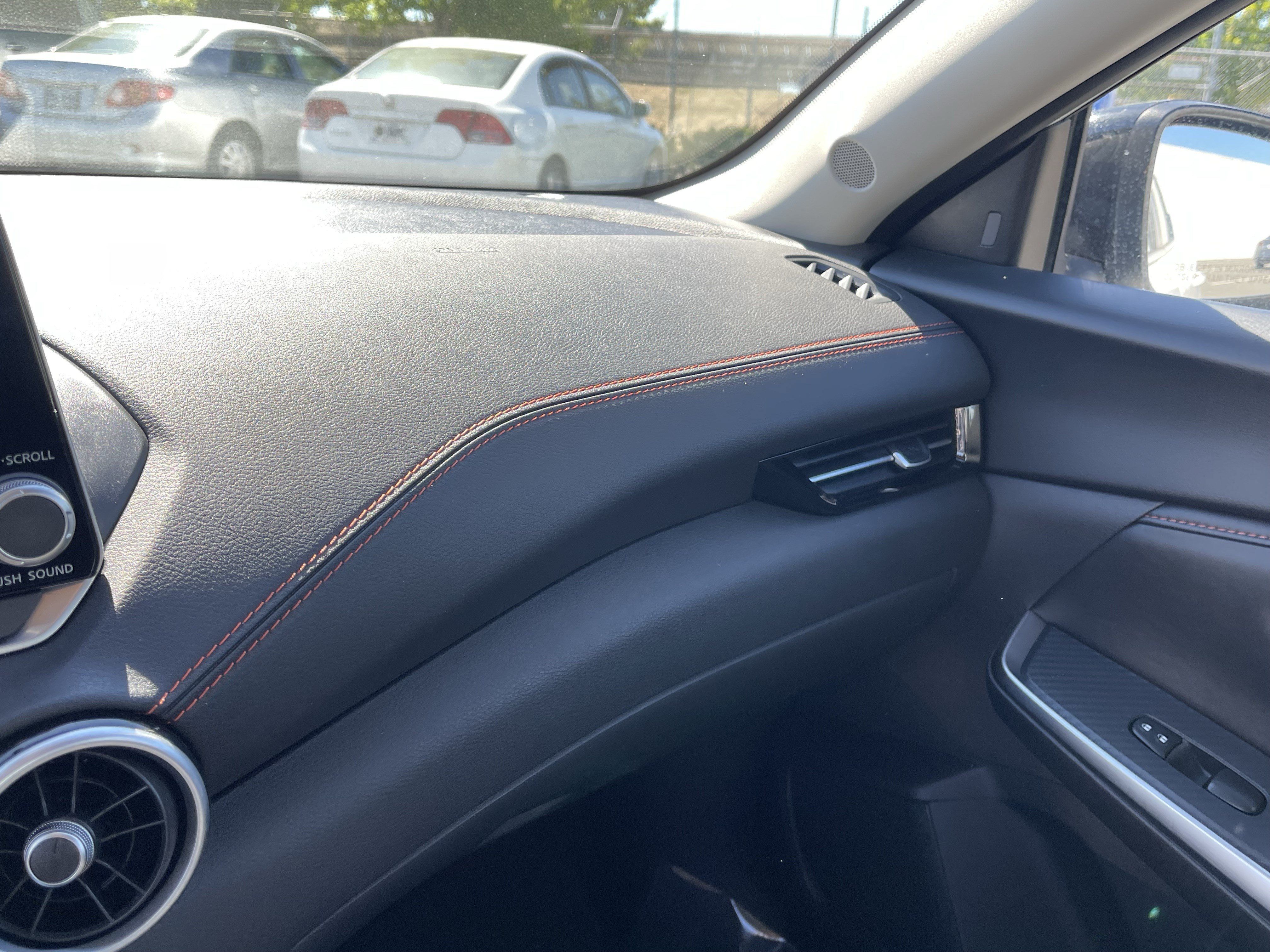 Used 2025 Nissan Sentra SR FWD image 24