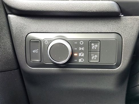 Certified 2022 Ford Escape SE w/ SE Sport Appearance Package image 23