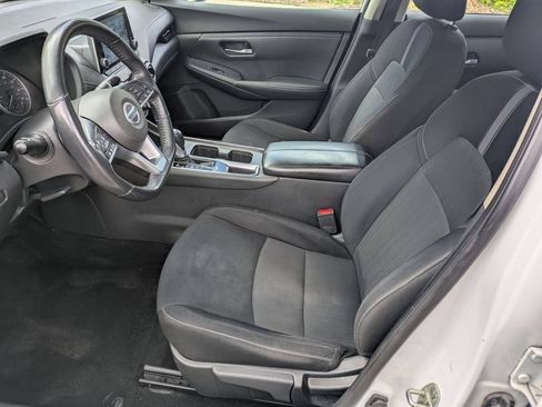 Used 2020 Nissan Sentra SV FWD image 12