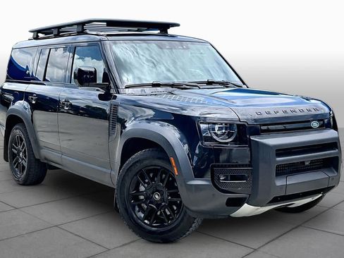 Used 2023 Land Rover Defender 130 SE AWD/4WD image 3