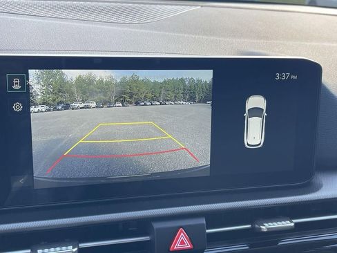 New 2026 Kia Sportage LX FWD image 23