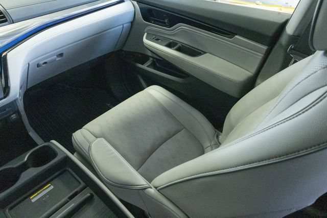 Used 2024 Honda Odyssey Elite image 23