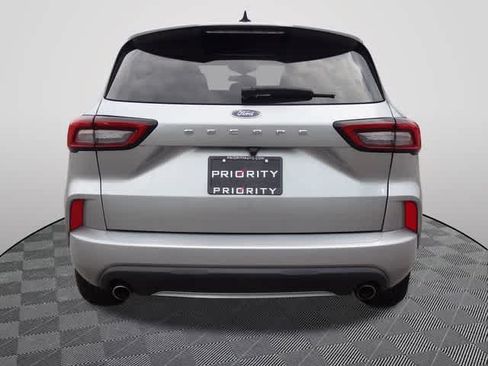 Certified 2024 Ford Escape ST-Line FWD image 3
