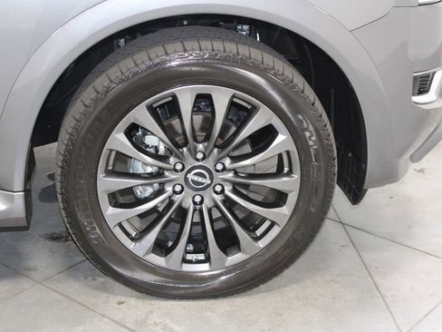 Used 2024 Nissan Armada Platinum w/ Captain's Chairs Package image 13