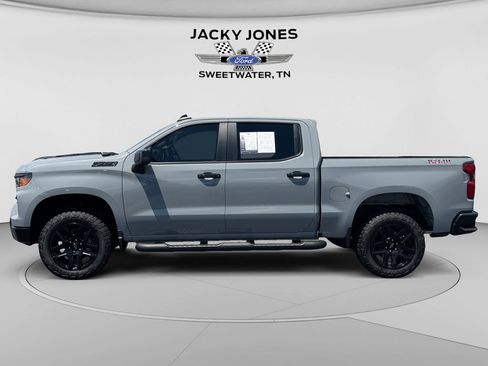 Used 2024 Chevrolet Silverado 1500 Custom Trail Boss w/ LPO, Dark Essentials Package AWD/4WD image 2