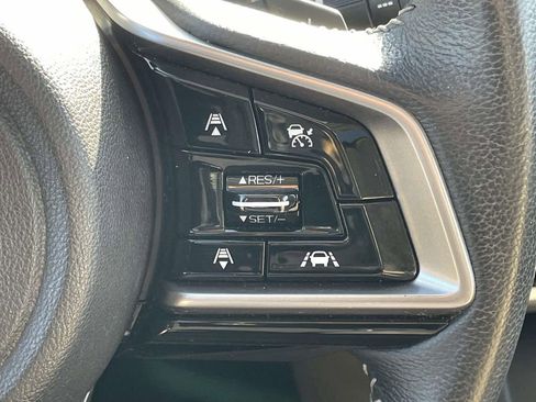 Used 2018 Subaru Outback 2.5i Limited AWD/4WD image 12