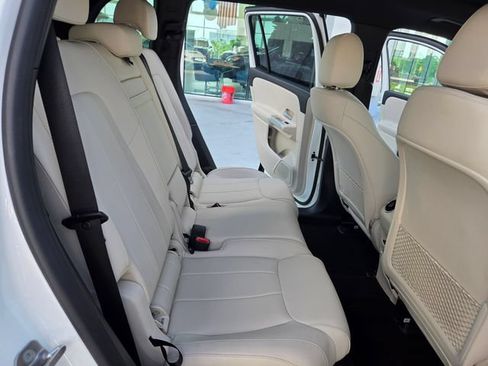 Used 2023 Mercedes-Benz EQB 300 4MATIC w/ Driver Assistance Package image 24