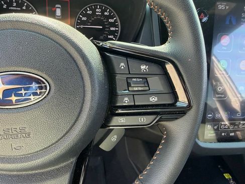 Used 2025 Subaru Forester Touring w/ Popular Package - Touring AWD/4WD image 27