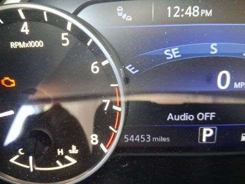 Used 2015 Nissan Murano Platinum w/ Platinum Technology Package FWD image 25