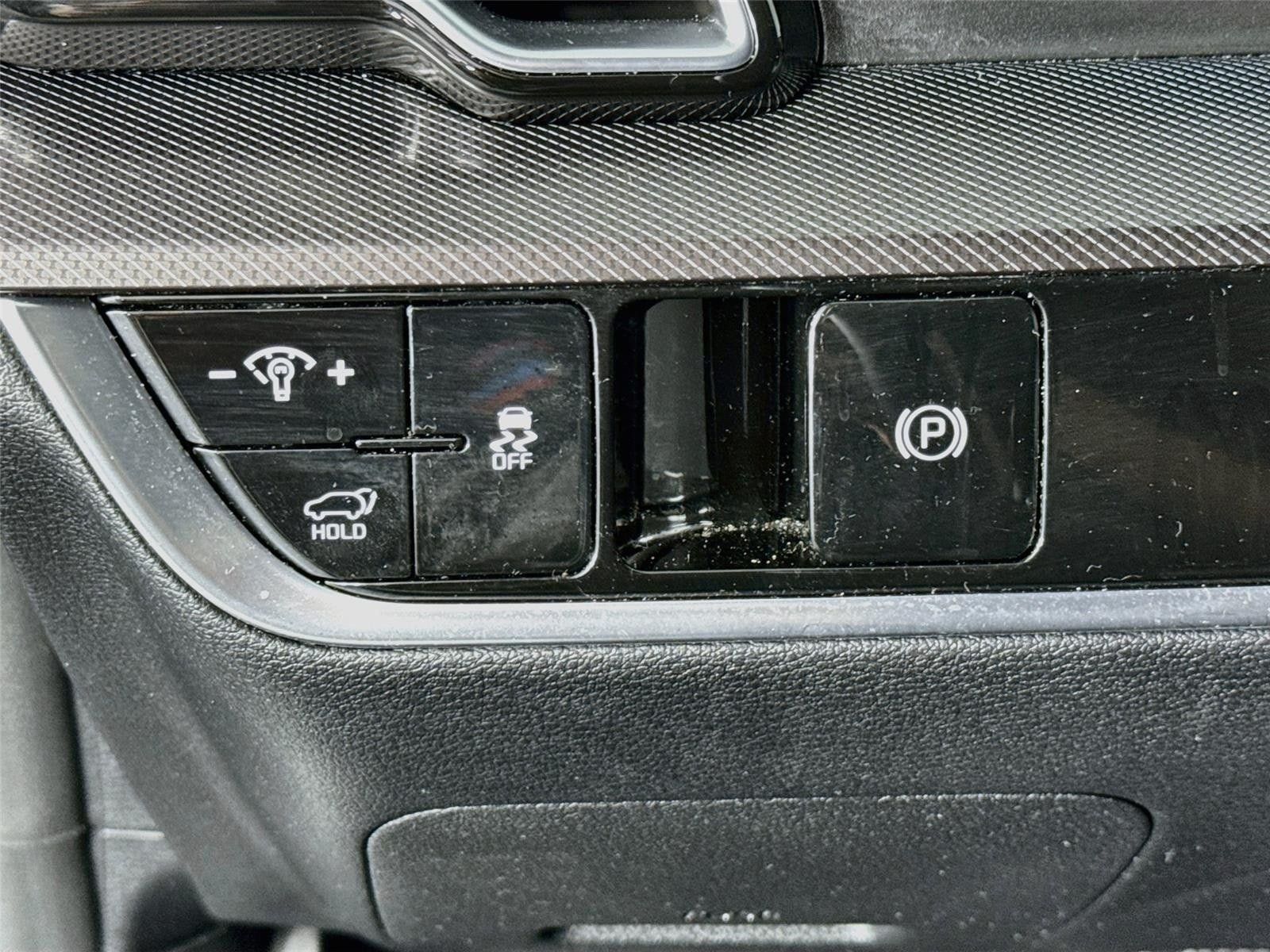 Used 2024 Kia Sportage SX FWD image 10
