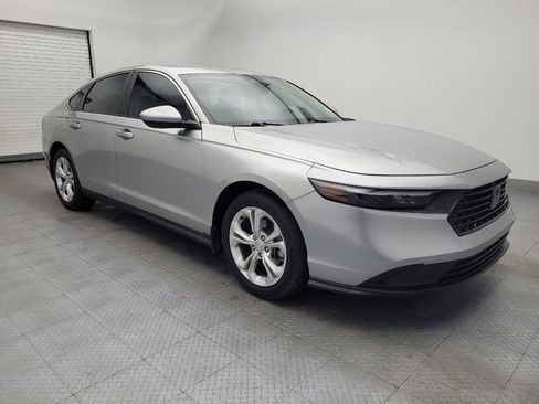 Used 2024 Honda Accord LX image 11