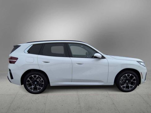 New 2026 BMW X3 xDrive30 w/ Premium Package image 9