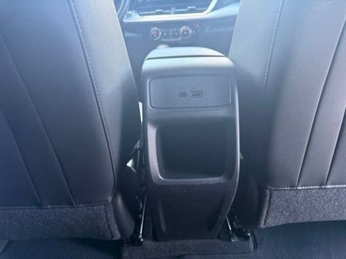Certified 2025 Chevrolet Trax LT w/ Driver Confidence Package FWD image 13