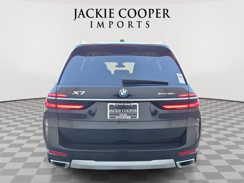 Used 2025 BMW X7 xDrive40i AWD/4WD image 6