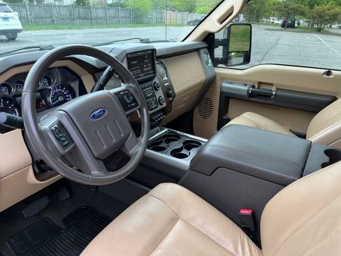 Used 2014 Ford F350 Lariat w/ Lariat Ultimate Package AWD/4WD image 18