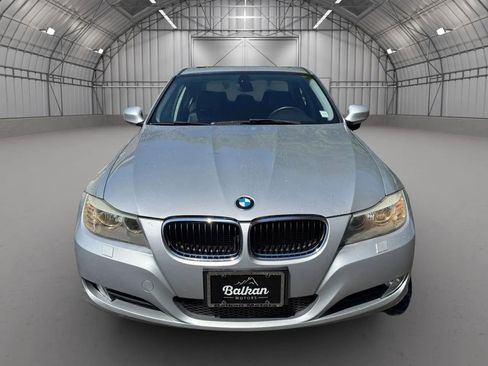 Used 2011 BMW 328i xDrive Sedan AWD/4WD image 12