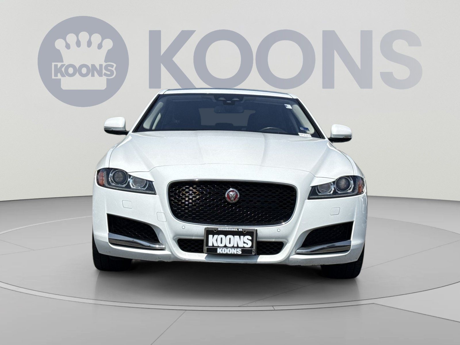 Used 2018 Jaguar XF Prestige AWD/4WD image 11
