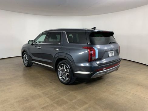 Used 2024 Hyundai Palisade Limited AWD/4WD image 17