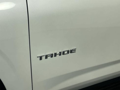 Used 2023 Chevrolet Tahoe Premier AWD/4WD image 10