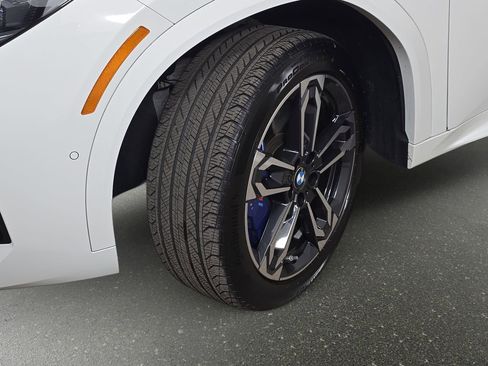 Used 2025 BMW X2 xDrive28i w/ Technology Package image 36