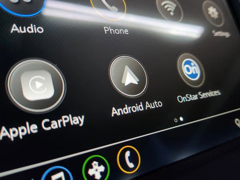 Used 2019 Chevrolet Equinox LS image 29