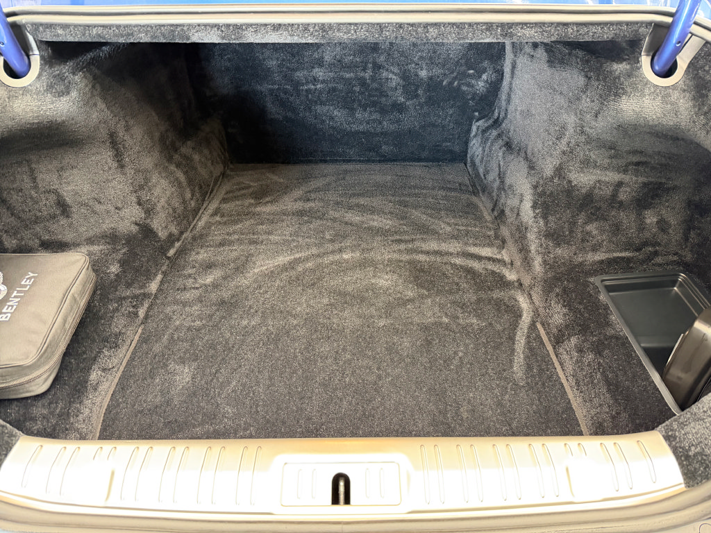 Used 2019 Rolls-Royce Ghost RWD image 49