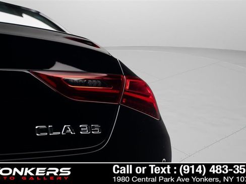 Used 2025 Mercedes-Benz CLA 35 AMG 4MATIC image 31