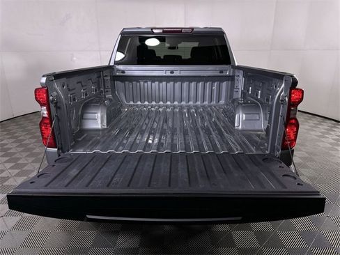 Used 2025 Chevrolet Silverado 1500 LT image 27
