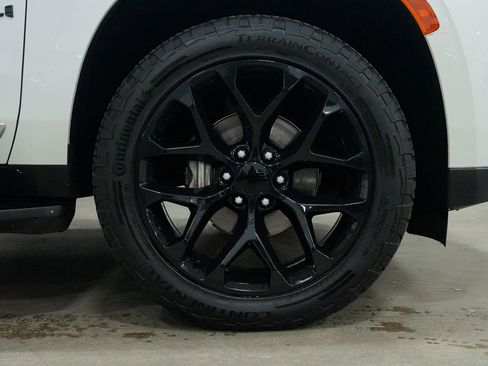 Used 2022 GMC Yukon Denali image 15