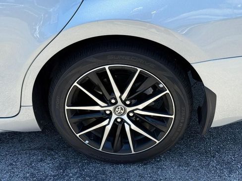 Used 2024 Toyota Camry SE FWD image 6
