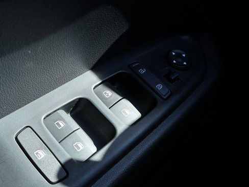 New 2026 Hyundai Venue SEL image 15