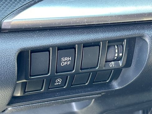 Certified 2022 Subaru Forester Premium image 35