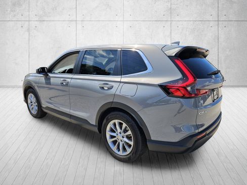 Used 2025 Honda CR-V EX-L image 5