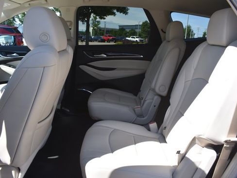 Used 2024 Buick Enclave Essence FWD image 15