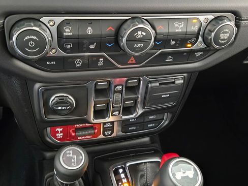 New 2026 Jeep Wrangler Unlimited Rubicon image 22