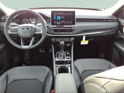 New 2026 Jeep Compass Latitude AWD/4WD image 12