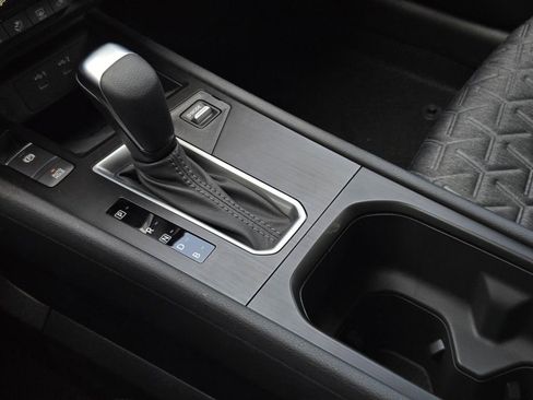 New 2026 Nissan Kicks SV image 22