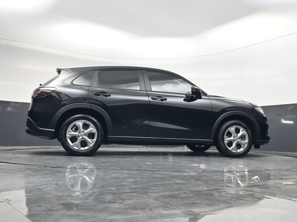 Used 2023 Honda HR-V LX image 37